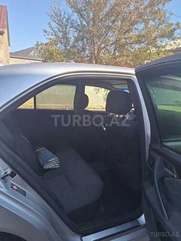 Mercedes E 240 2000, 180,000 km - 2.6 л - Bakı