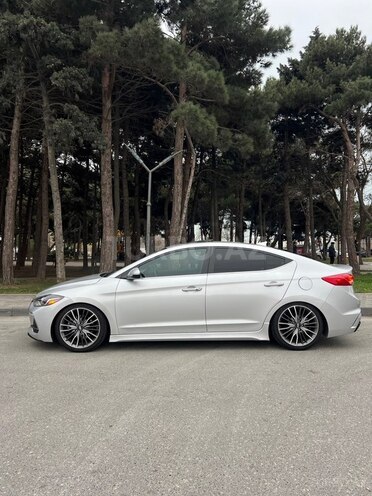 Hyundai Elantra 2017, 174,131 km - 1.6 l - Bakı