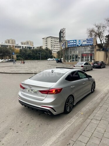 Hyundai Elantra 2017, 174,131 km - 1.6 l - Bakı
