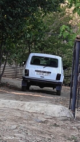 LADA (VAZ) Niva 2010, 130,000 km - 1.7 l - Yardımlı