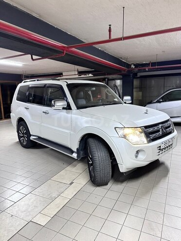 Mitsubishi Pajero 2013, 150,000 km - 3.5 l - Bakı