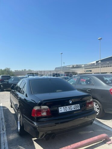 BMW 530 2000, 300,000 km - 2.9 л - Bakı