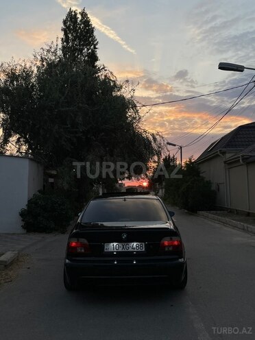 BMW 530 2000, 300,000 km - 2.9 л - Bakı