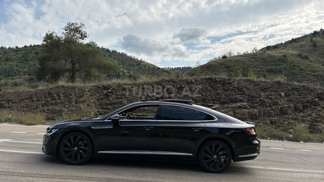 Volkswagen Arteon 2018, 132,000 km - 1.5 л - Bakı
