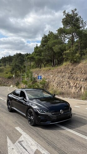 Volkswagen Arteon 2018, 132,000 km - 1.5 л - Bakı