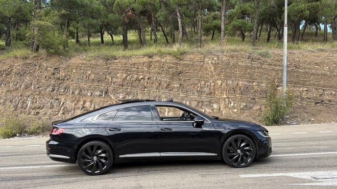 Volkswagen Arteon 2018, 132,000 km - 1.5 л - Bakı