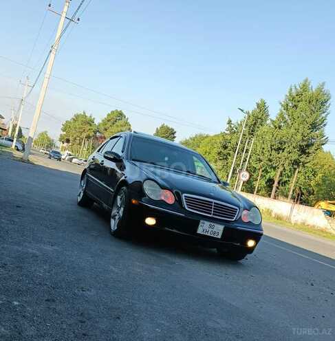 Mercedes  2004, 396,801 km - 2.6 л - Zaqatala