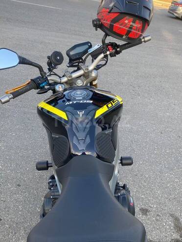 Yamaha MT-09 2015, 18,500 km - 0.9 l - Bakı