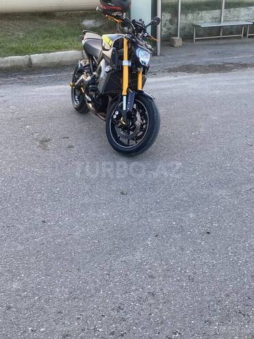 Yamaha MT-09 2015, 18,500 km - 0.9 l - Bakı