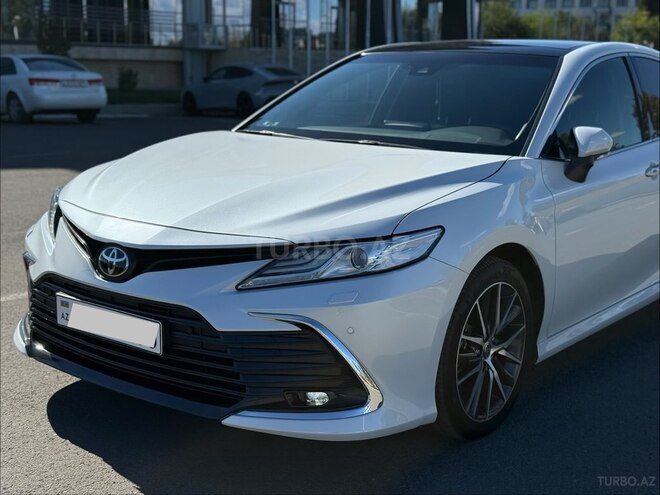 Toyota Camry 2023, 98,100 km - 2.5 л - Bakı
