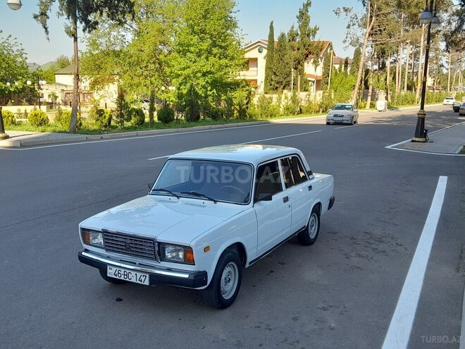 LADA (VAZ) 2107 2006, 78,523 km - 1.5 l - Naftalan