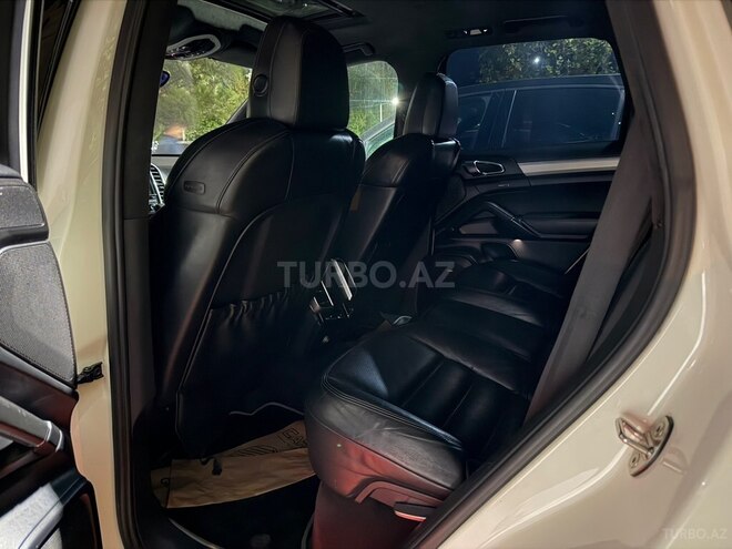 Porsche Cayenne Turbo 2010, 206,000 km - 4.8 l - Bakı