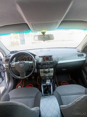 Opel Astra 2005, 331,100 km - 1.4 l - Bakı