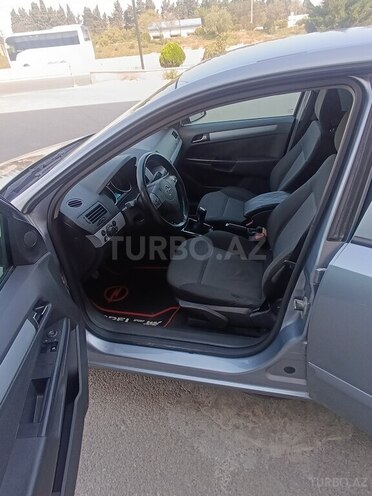 Opel Astra 2005, 331,100 km - 1.4 l - Bakı
