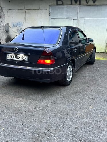Mercedes C 180 2000, 280,000 km - 1.8 l - Bakı
