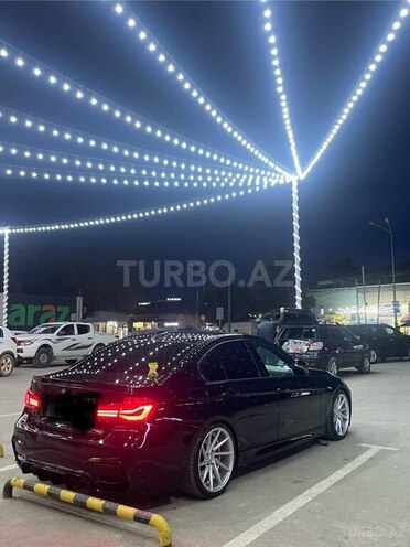 BMW 330 2016, 180,000 km - 2.0 l - Bakı