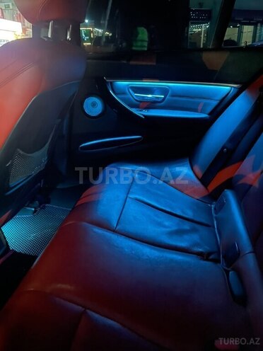 BMW 330 2016, 180,000 km - 2.0 l - Bakı