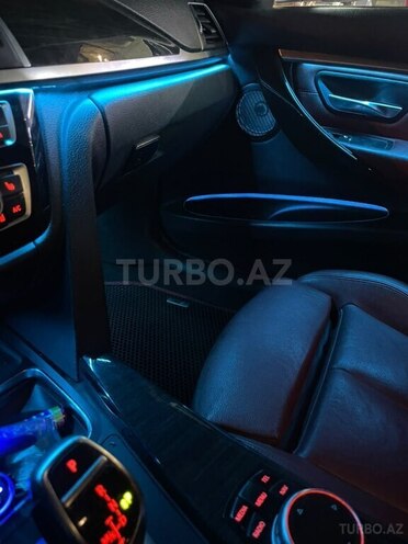 BMW 330 2016, 180,000 km - 2.0 l - Bakı