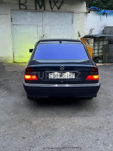 Mercedes C 180 2000, 280,000 km - 1.8 l - Bakı