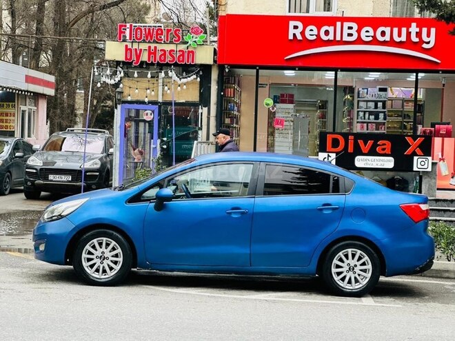 Kia Rio 2014, 390,000 km - 1.4 л - Bakı