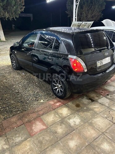 Kia Rio 2006, 413,264 km - 1.5 l - Salyan