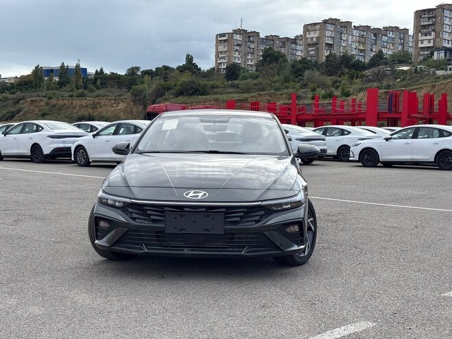 Hyundai Elantra 2026, 0 km - 1.5 l - Bakı