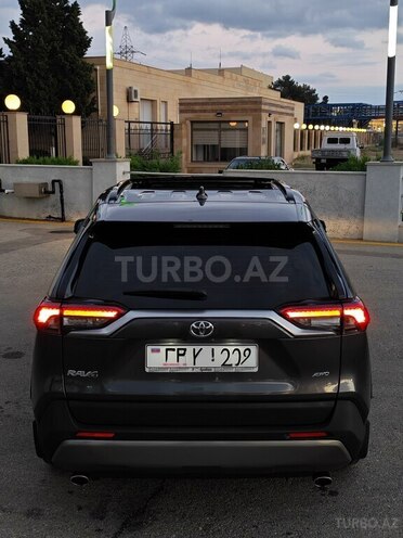 Toyota RAV4 2019, 61,000 km - 2.0 л - Bakı
