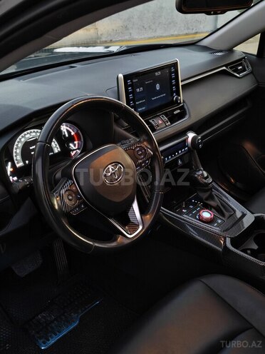 Toyota RAV4 2019, 61,000 km - 2.0 л - Bakı