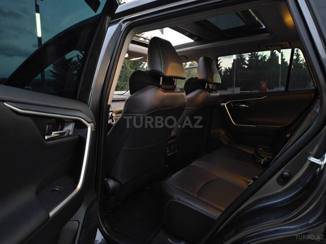 Toyota RAV4 2019, 61,000 km - 2.0 л - Bakı