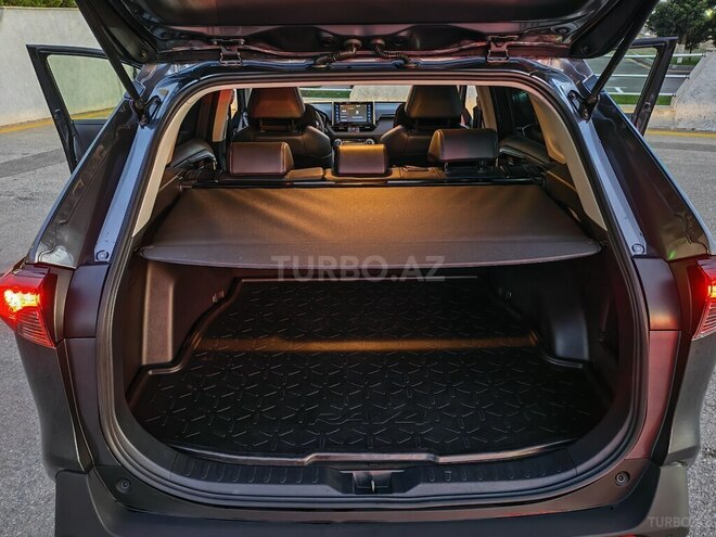 Toyota RAV4 2019, 61,000 km - 2.0 л - Bakı