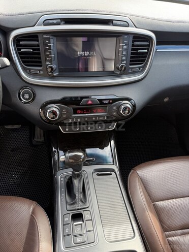 Kia Sorento 2016, 195,000 km - 2.0 l - Bakı