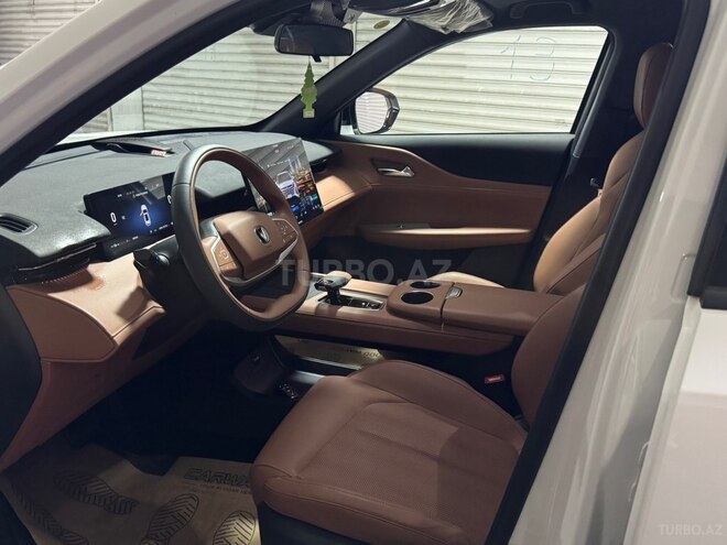 Changan  2025, 15,963 km - 1.5 l - Bakı