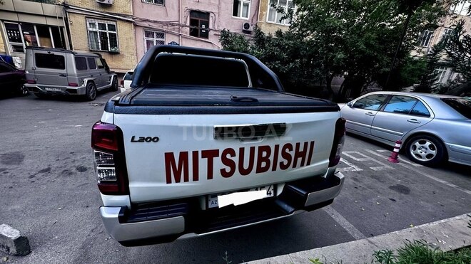 Mitsubishi L200 2023, 62,000 km - 2.4 l - Bakı