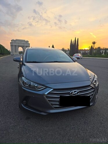 Hyundai Elantra 2016, 180,000 km - 1.6 l - Bakı