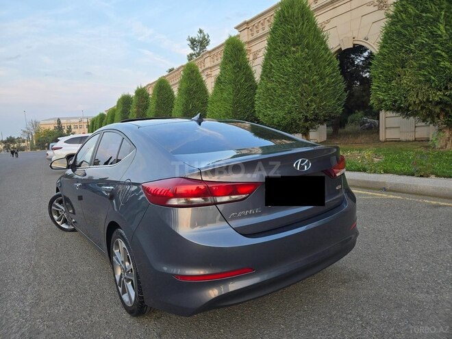 Hyundai Elantra 2016, 180,000 km - 1.6 l - Bakı