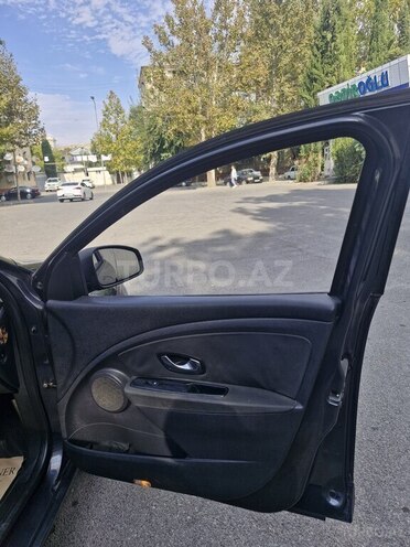 Renault Megane 2011, 382,000 km - 1.5 l - Mingəçevir