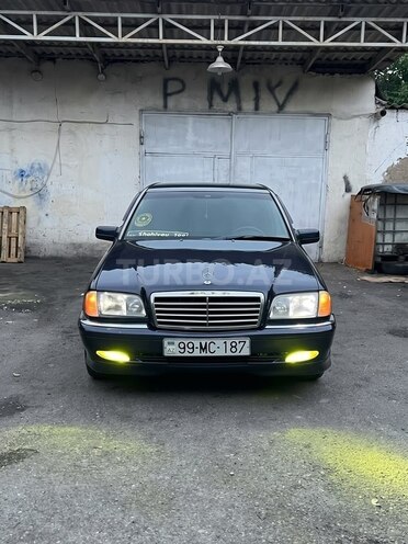 Mercedes C 180 2000, 280,000 km - 1.8 l - Bakı