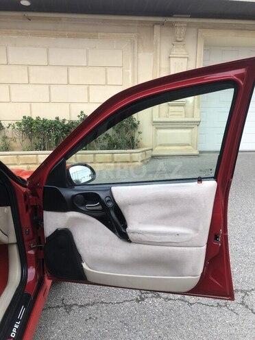 Opel Vectra 1999, 261,000 km - 2.0 l - Sumqayıt