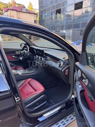Mercedes GLC 300 4MATIC Coupe 2020, 100,000 km - 2.0 л - Bakı