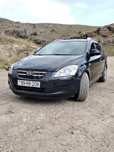 Kia  2008, 244,447 km - 1.4 л - Qəbələ