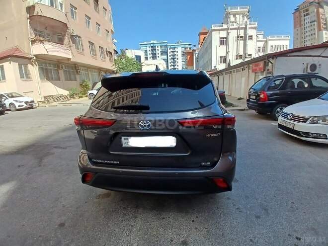 Toyota Highlander 2022, 26,000 km - 2.5 л - Bakı