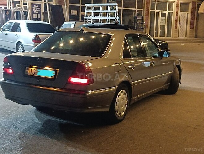 Mercedes C 220 1993, 426,368 km - 2.2 л - Bakı
