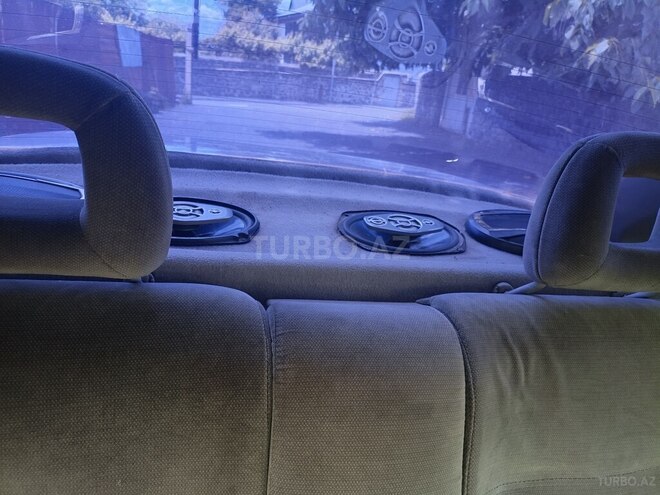 Opel Vectra 1990, 165,000 km - 1.8 l - Qax