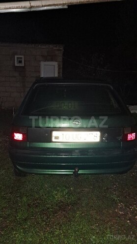 Opel Astra 1996, 425,337 km - 1.6 л - Quba