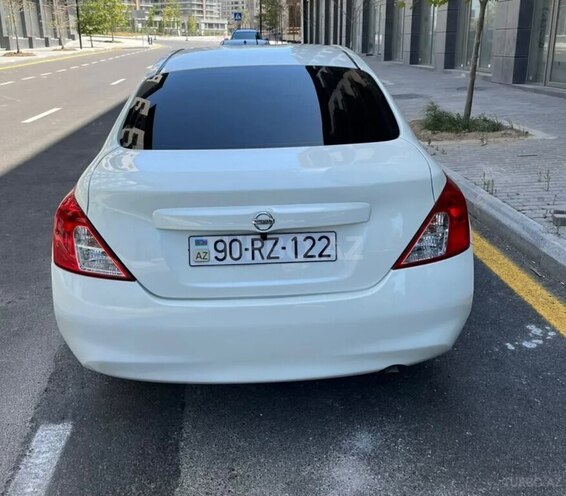 Nissan Sunny 2012, 200,000 km - 1.5 l - Bakı