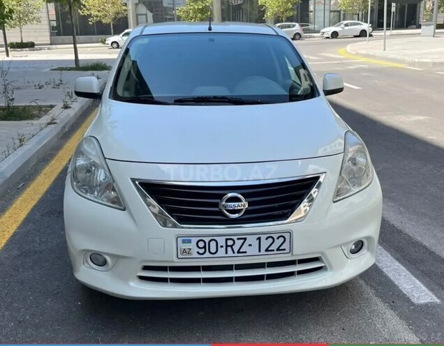 Nissan Sunny 2012, 200,000 km - 1.5 l - Bakı