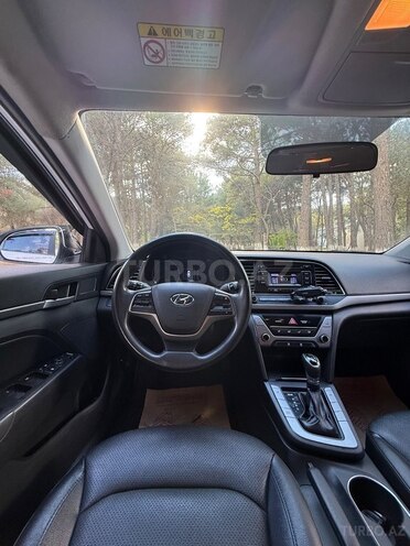 Hyundai Avante 2017, 133,000 km - 1.6 l - Bakı