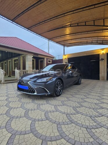 Lexus ES 300h 2024, 41,000 km - 2.5 l - Bakı