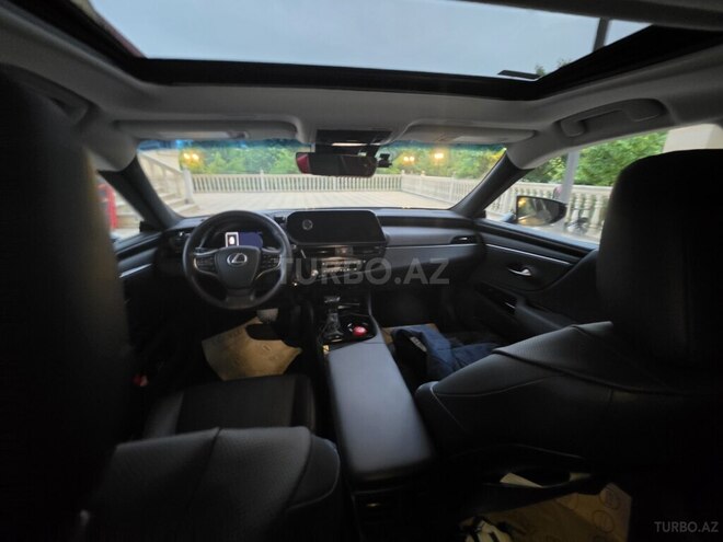 Lexus ES 300h 2024, 41,000 km - 2.5 l - Bakı