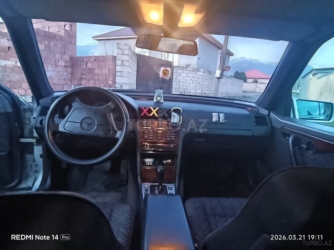 Mercedes C 220 1995, 320,180 km - 2.2 l - Zaqatala